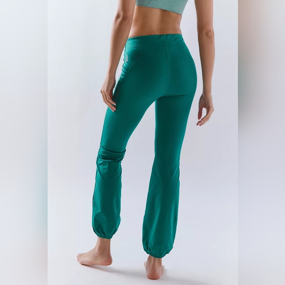 NEW Free People Movement Let's Bounce Bubble Pants in GREEN NWOT